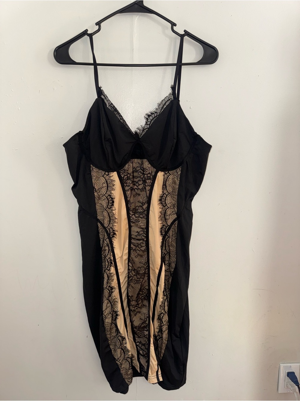 SHEIN SXY Plus Contrast Lace Bodycon Dress Size 2X NEW - Picture 2 of 6